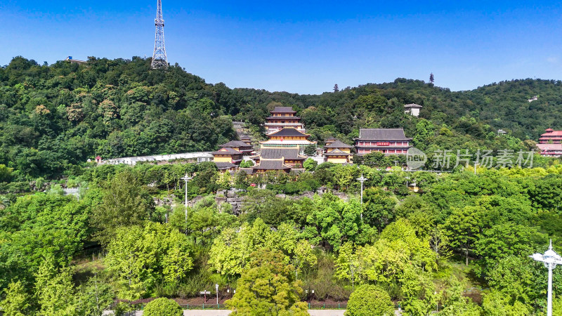 航拍湖北鄂州西山古灵泉寺