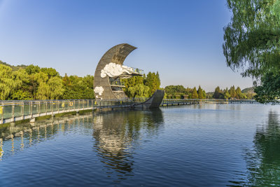 柯岩风景区鉴湖风光