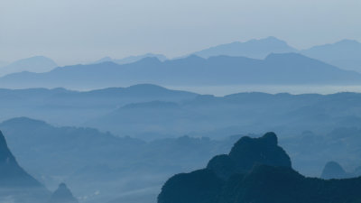 广西桂林山水水墨中国风