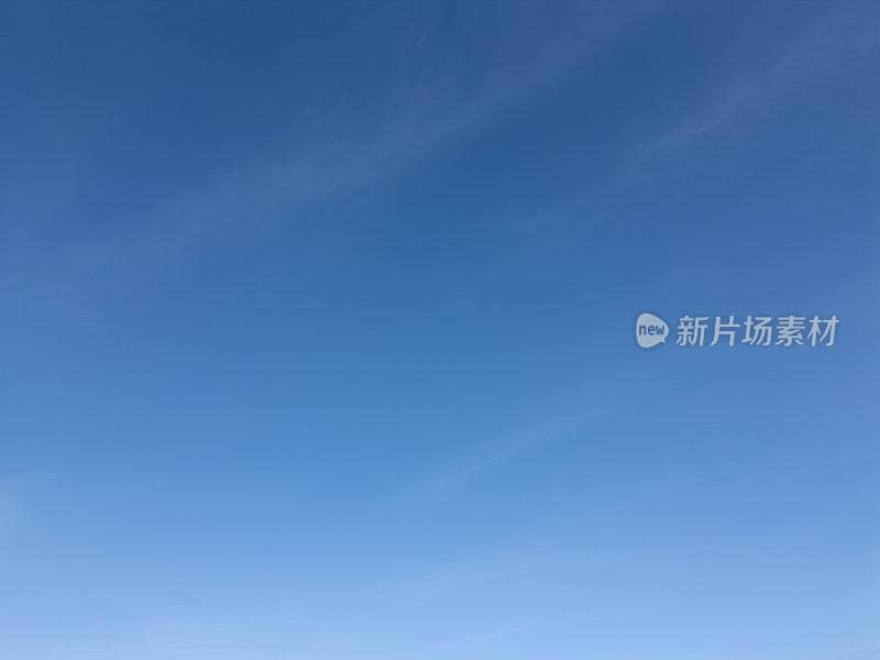 无人机高空航拍的天空