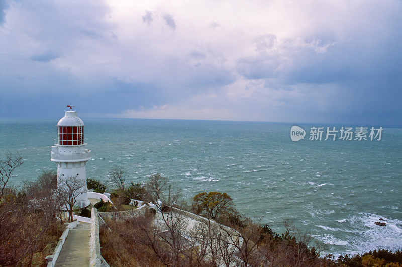 旅顺黄渤海分界线景区老铁山灯塔