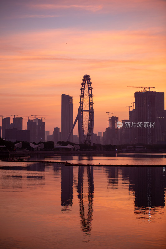 深圳欢乐港湾日出