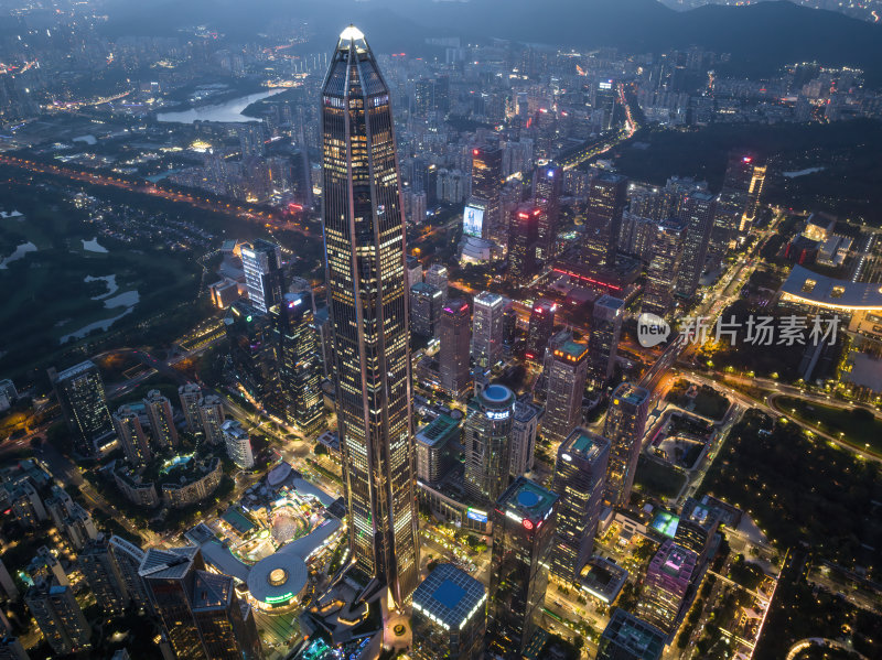 深圳福田CBD大湾区平安大厦夜景蓝调航拍