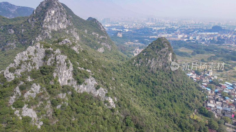 广西桂林山水甲天下哈斯特地貌奇山航拍