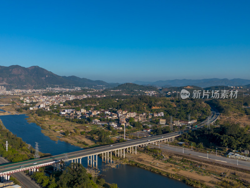 仙游依山而建的建筑航拍全景