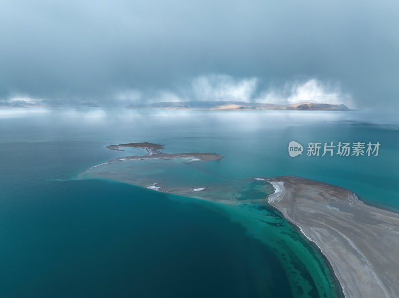 西藏阿里羌塘无人区扎日南木措高空航拍