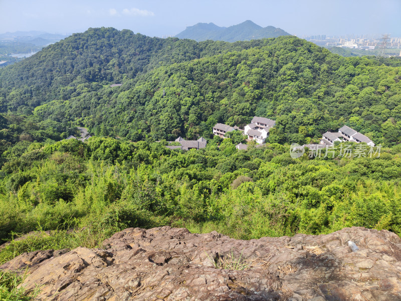 杭州湘湖越王城山登顶远眺湘湖景观