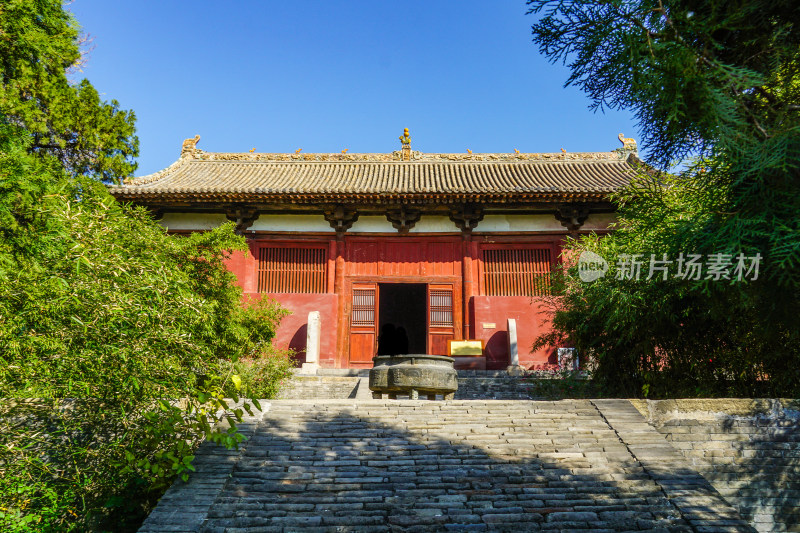 山西临汾市洪洞县广胜寺下寺明应王殿