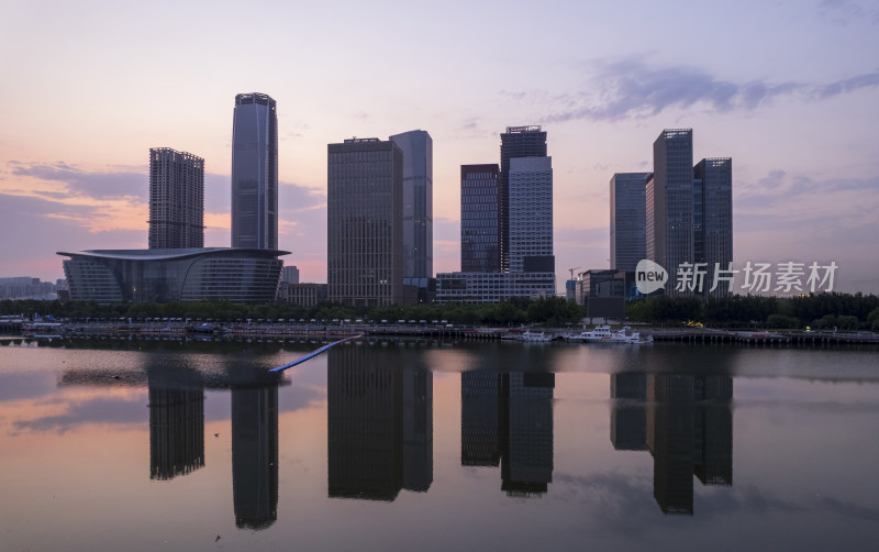 天津滨海海河响螺湾于家堡日出城市风光航拍