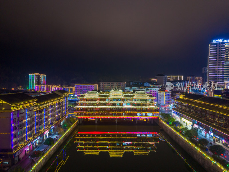 湖南怀化通道廊桥通道风雨桥夜景航拍