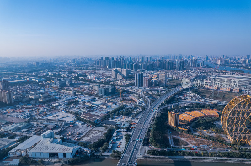 广州珠江东沙桥与城市建筑群航拍全景