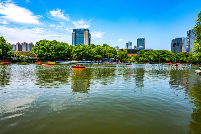 上海普陀长风公园景观