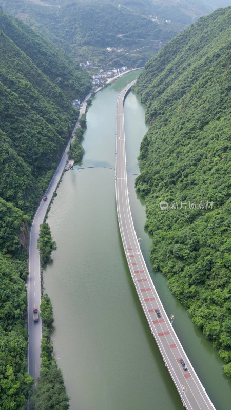 航拍最美水上公路古昭公路