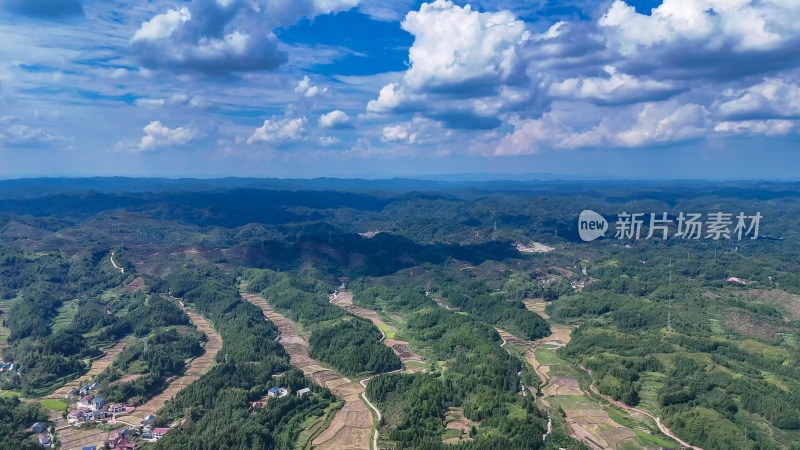 丘陵山川稻田梯田风光航拍