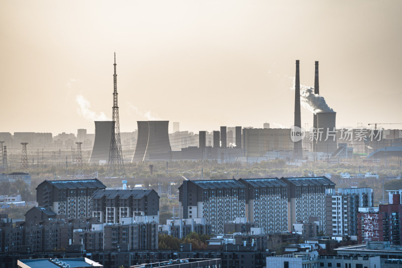 北京带有冷却塔火电厂的工业建筑远景