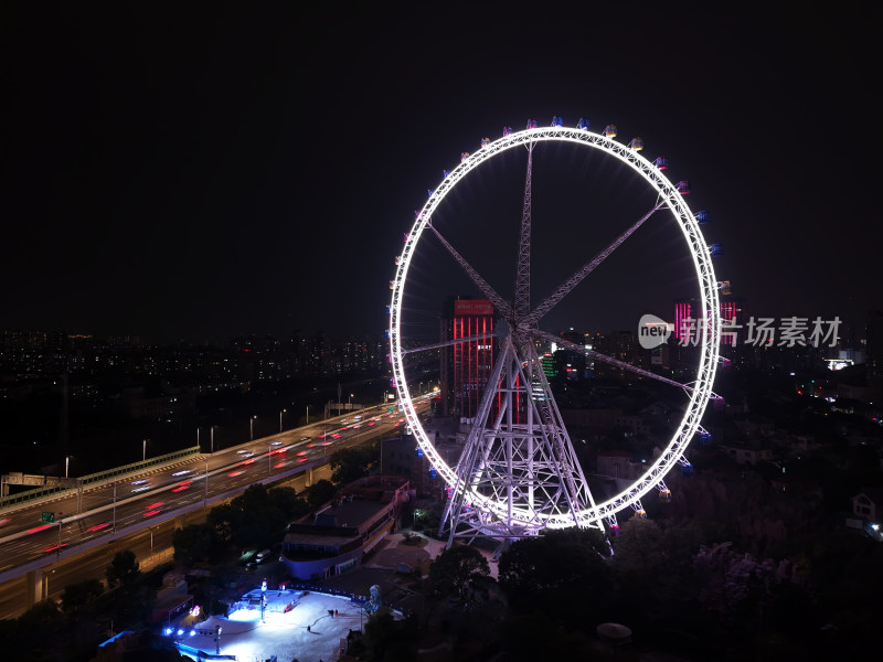 上海锦江乐园摩天轮夜景