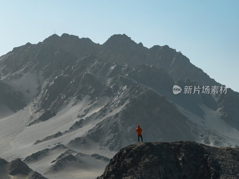 青海海西州茫崖黑独山月球基地网红高空航拍