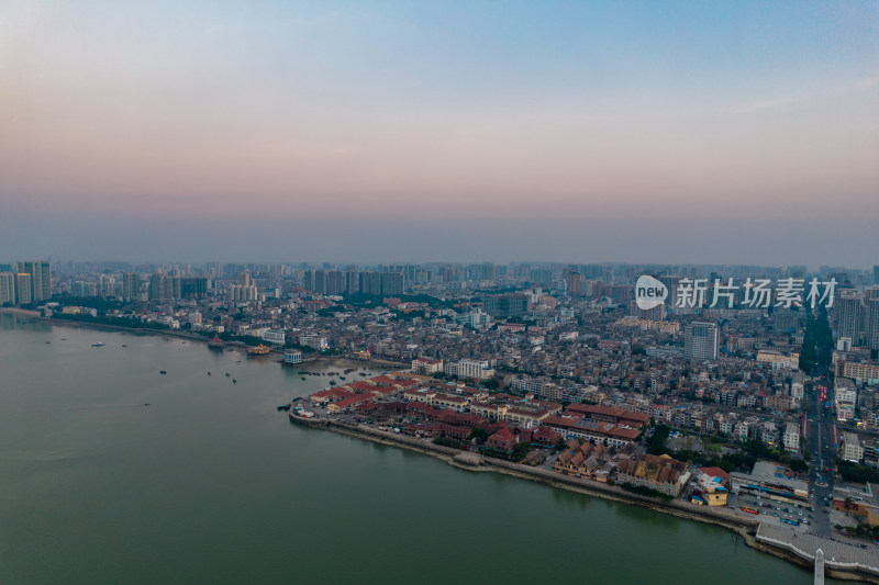 广西北海城市夕阳晚霞航拍摄影图