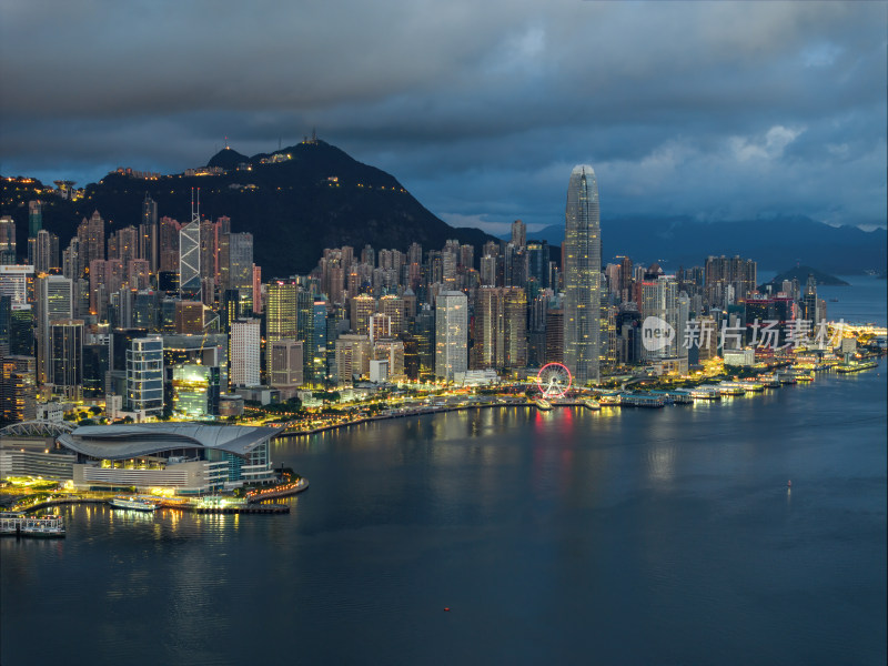 香港维多利亚港CBD中环夜景日出高空航拍