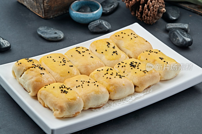 新疆馕坑烤包子