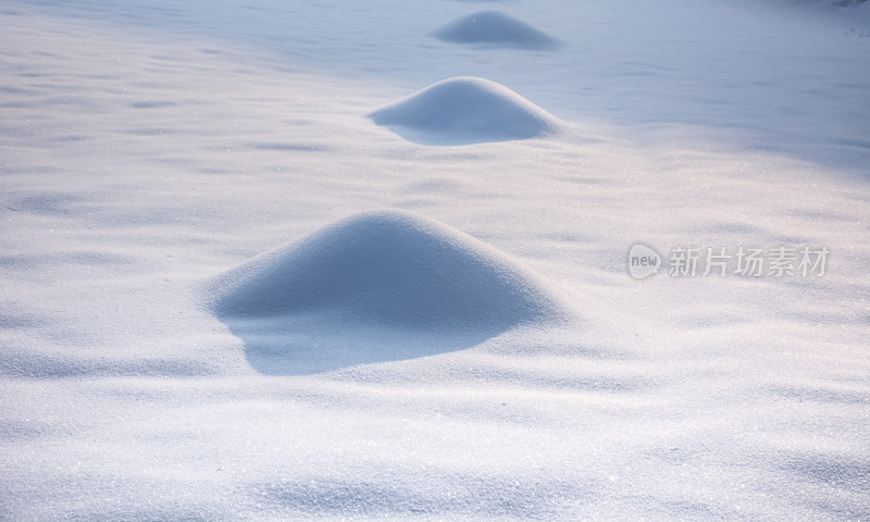 中国北方冬天雪起伏的特写