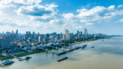 湖北武汉主城区长江两岸城市风光