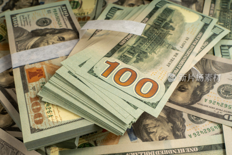 美金一堆钞票货币堆积铺满
