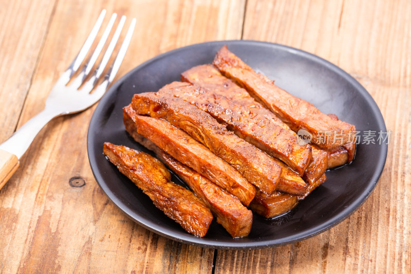 麻辣牛肉条美食