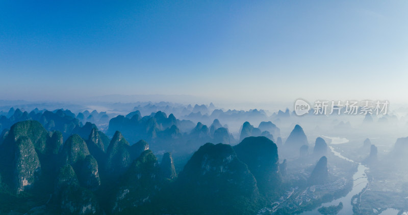 航拍广西桂林阳朔山水风光