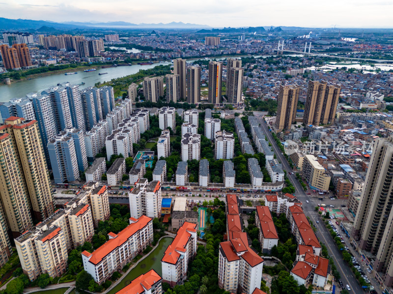 广西贵港城市大景航拍图