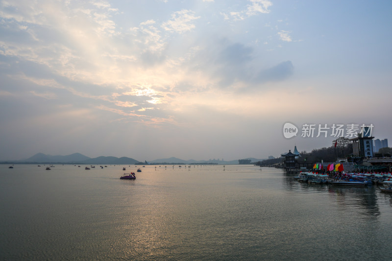 徐州云龙湖落日晚霞美景