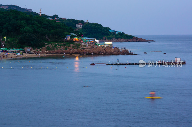 大连傅家庄公园海滨夏季夜晚风景