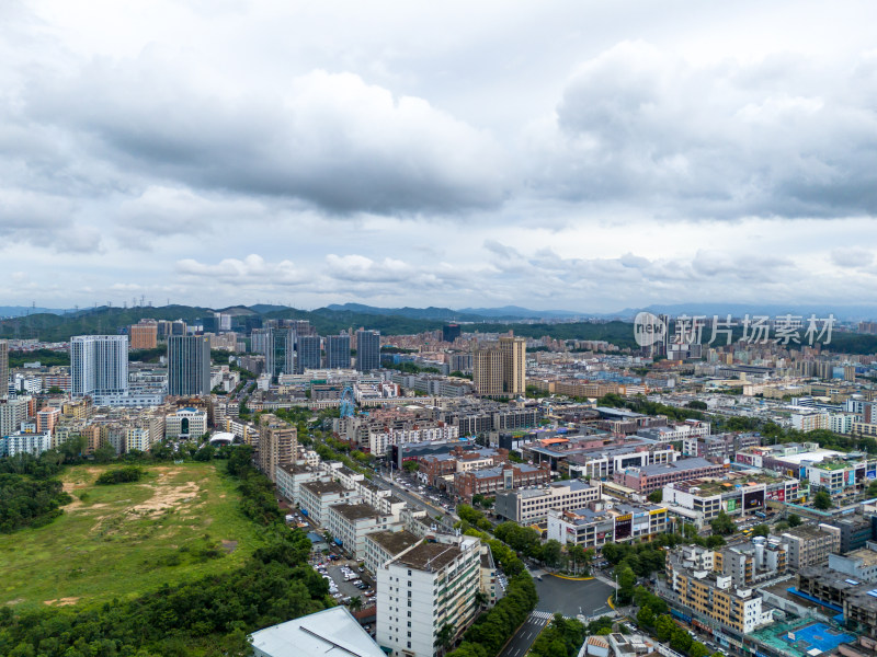 深圳龙岗城市风光航拍图