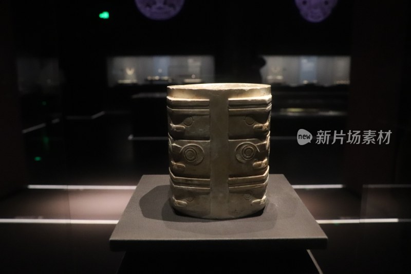 新石器时代良渚文化玉琮