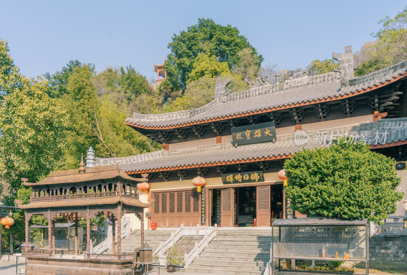 柳州灵泉寺大雄宝殿