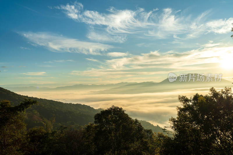 山间云海日出自然景观