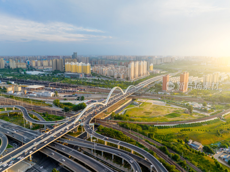 夏季郑州市跨铁路彩虹桥航拍风光