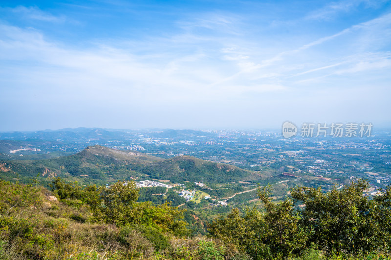 中国河南省伏羲山红石林景区