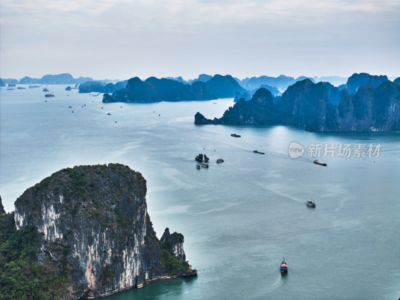 越南下龙湾自然美景