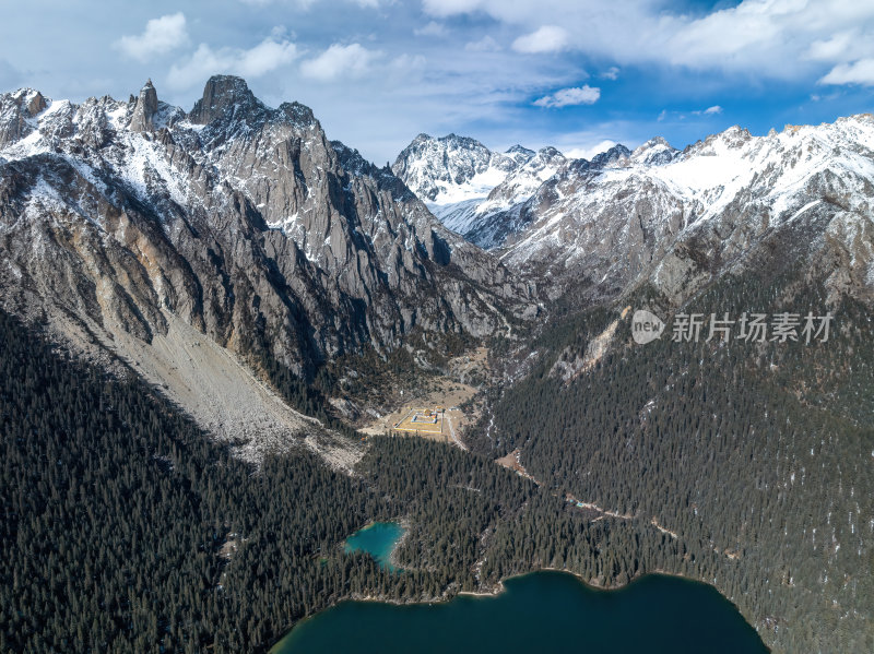 四川甘孜州措普沟藏区雪山高空航拍