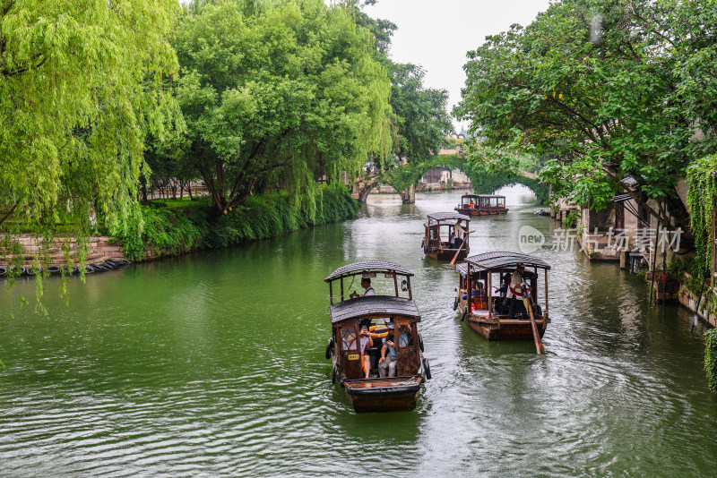 梅雨季的乌镇西栅美景