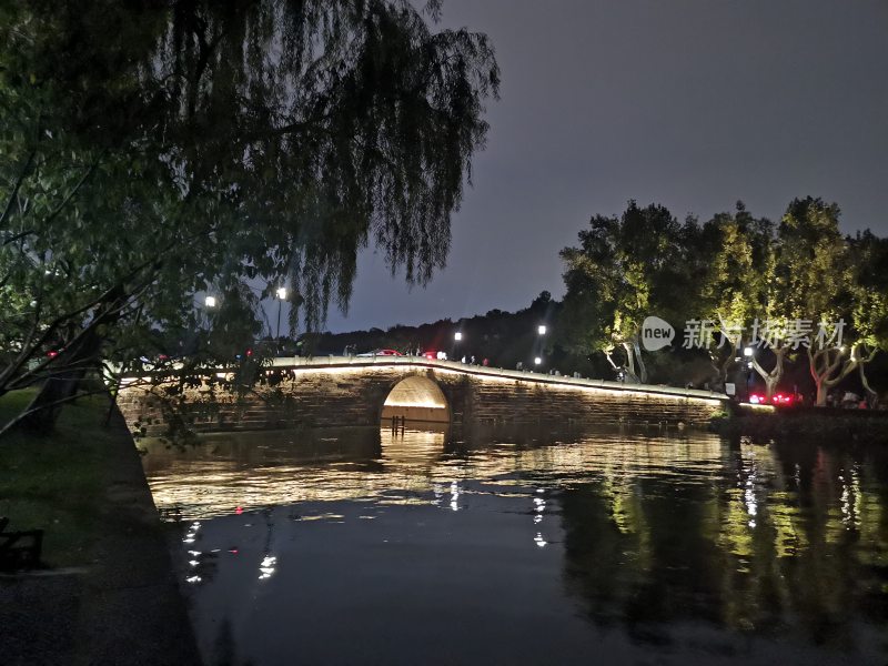 夜幕下的西湖十景夜景