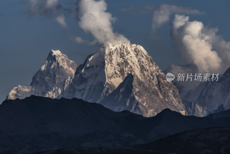 川西最高峰木雅贡嘎群峰