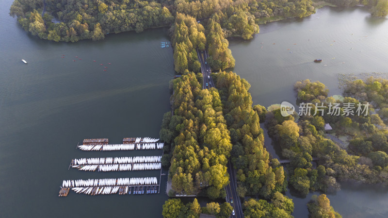 中国杭州西湖杨公堤秋日美景