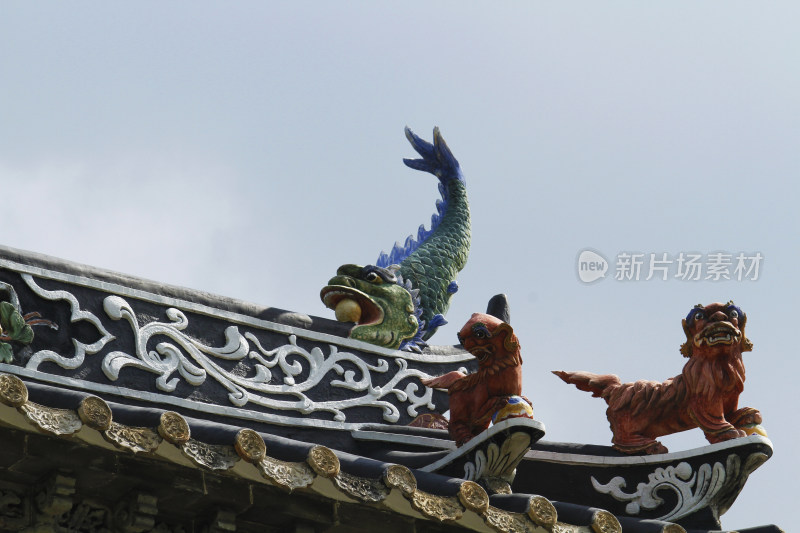 潮汕古建筑屋顶独特造型的特写