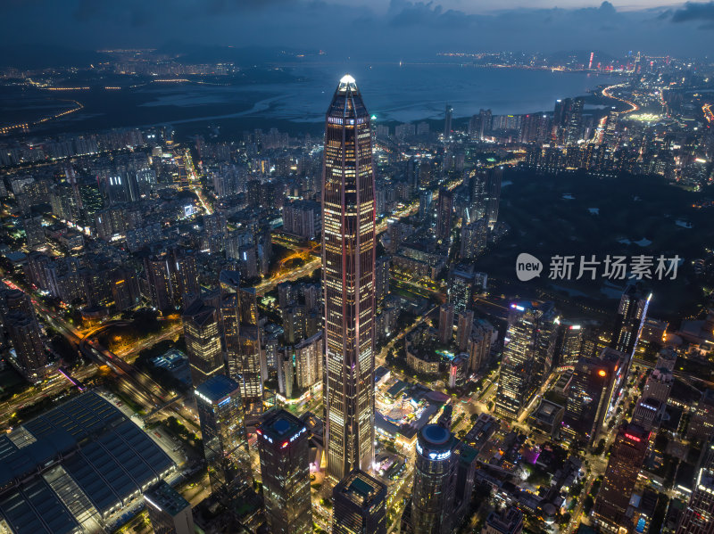 深圳福田CBD大湾区平安大厦夜景蓝调航拍