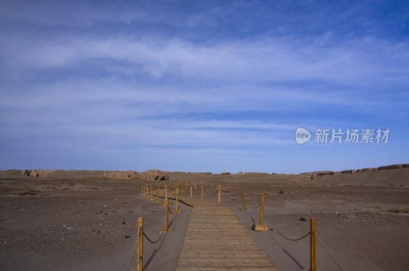 内蒙古阿拉善额济纳旗黑城遗址旅游景区