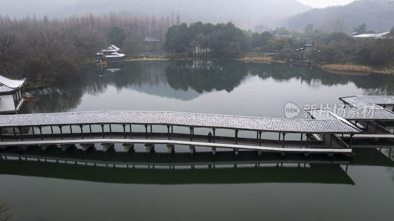 浙江省杭州市西湖浴鹄湾冬季雪景