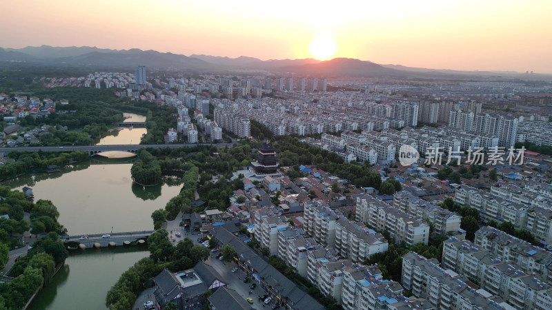 航拍山东潍坊青州古城夕阳晚霞