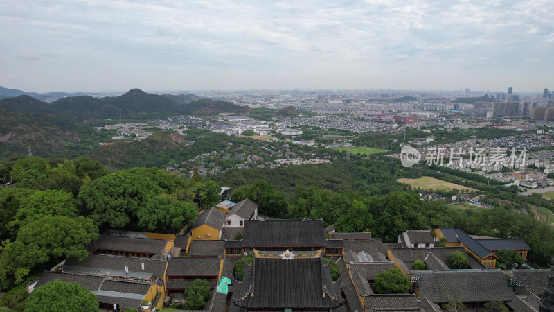 航拍江苏苏州灵岩山寺